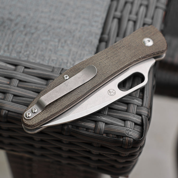 Rager (Green Canvas Micarta)